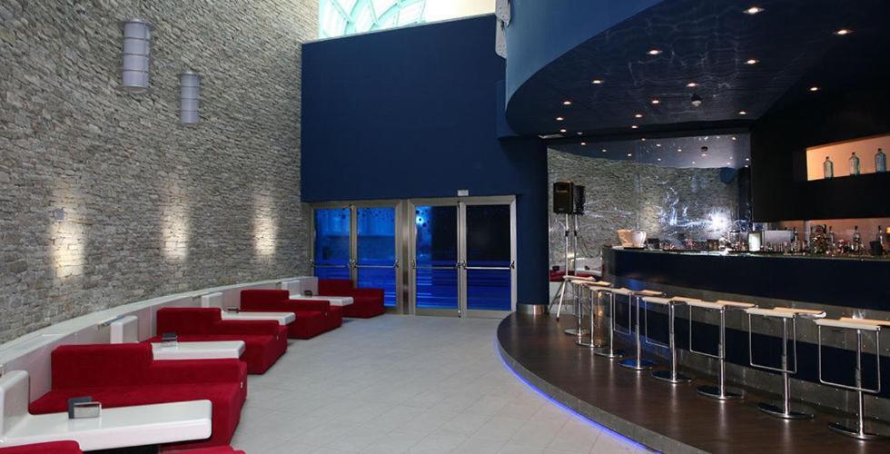 Attico Villaggio Olimpico Colle Sestriere Buitenkant foto